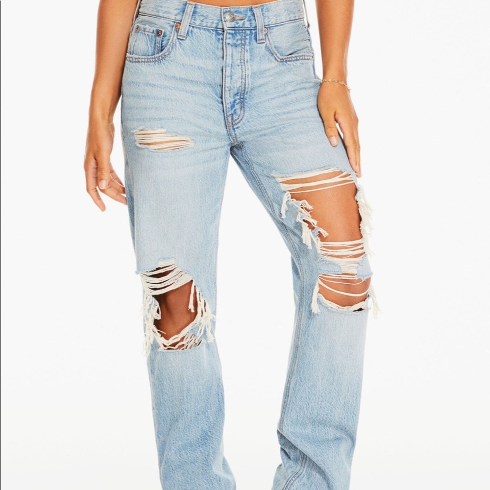 Aeropostale ripped light wash jeans